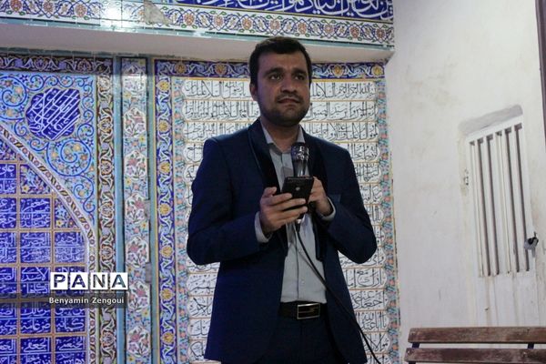 مراسم غبارروبی و عطرافشانی گلزار شهدا در بوشهر