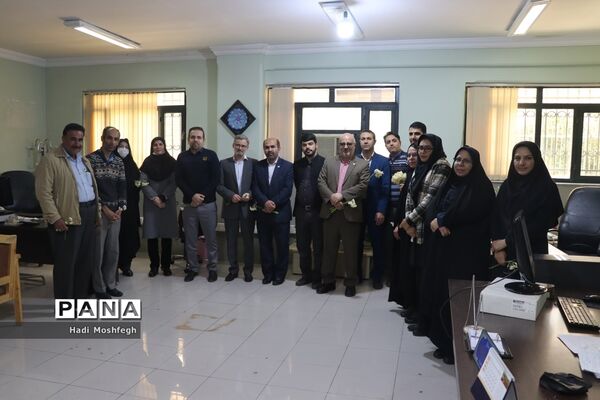 تجلیل از بانوان شاغل در حوزه  اداره‌کل آموزش و پرورش فارس