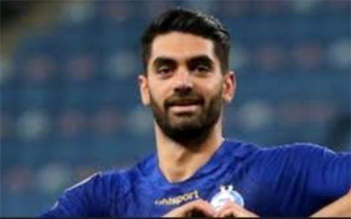 بازگشت علی کریمی به تهران