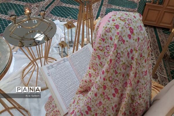 مسجد امام حسن (ع) آباده میزبان جشن تکلیف نه ساله‌ها