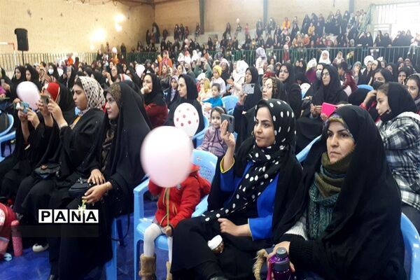 جشن گرامیداشت هفته مقام زن و روز مادر در ابرکوه