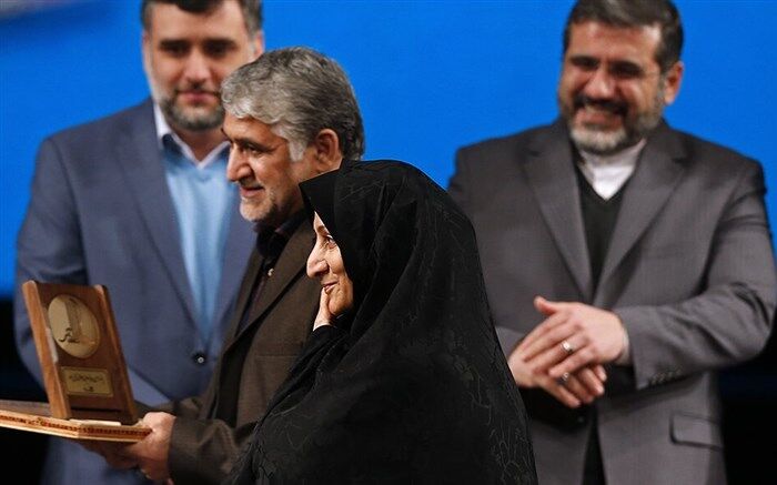 موفقیت نویسنده سمنانی در رقابت جایزه ادبی جلال آل احمد