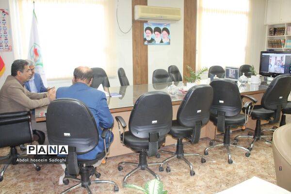 جلسه هماهنگی و برنامه‌ریزی پویش کتابخوانی هیس طوری