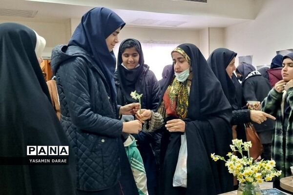 همایش بزرگداشت مقام زن در دانشگاه علوم شناختی پردیس
