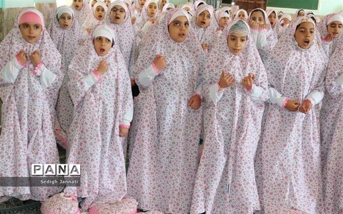 برگزاری جشن تکلیف یک میلیون و 300 هزار دانش‌آموز در سال تحصیلی جاری