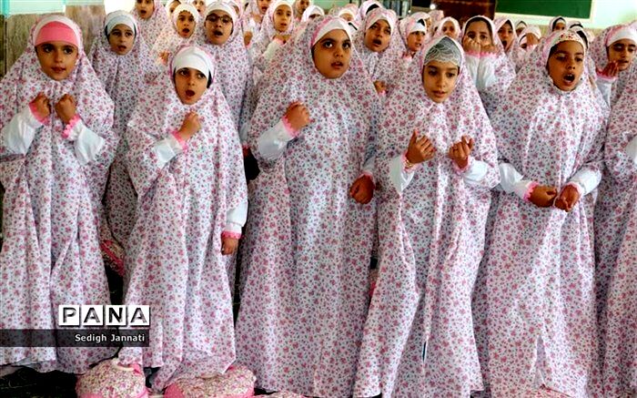 برگزاری جشن تکلیف یک میلیون و 300 هزار دانش‌آموز در سال تحصیلی جاری