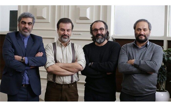 چپ راست؛ لذت تماشای یک فیلم طنز تمام عیار