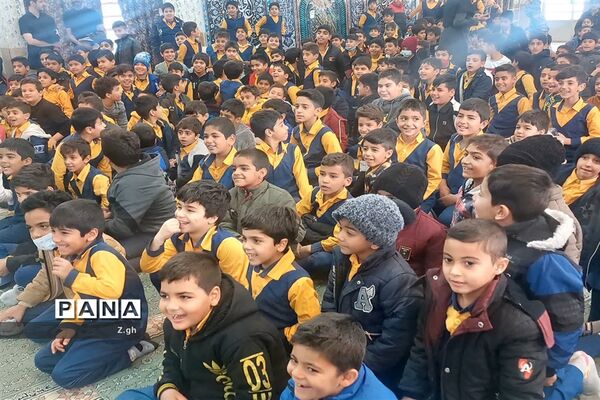 آموزش مدیریت مصرف انرژی به دانش‌آموزان مدرسه شهید دهستانی بافق