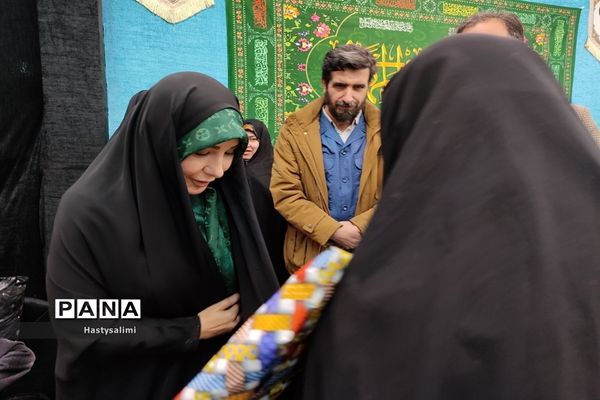 جشن بزرگداشت مقام زن در قرچک