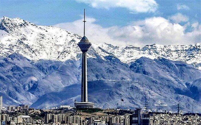 بازدید رایگان آتش نشان‌ها از برج میلاد در سالگرد شهدای پلاسکو