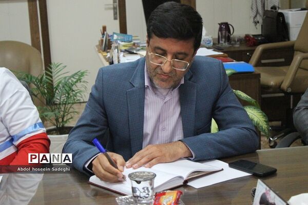 نشست هماهنگی کمیته فرهنگیان و دانش‌آموزی دهه فجر انقلاب اسلامی آموزش و پرورش استان بوشهر