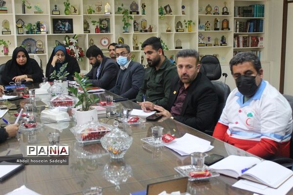 نشست هماهنگی کمیته فرهنگیان و دانش‌آموزی دهه فجر انقلاب اسلامی آموزش و پرورش استان بوشهر