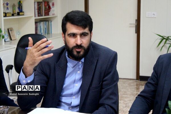 نشست هماهنگی کمیته فرهنگیان و دانش‌آموزی دهه فجر انقلاب اسلامی آموزش و پرورش استان بوشهر