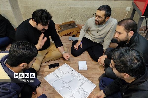 بوم ایده‌پردازی نقش مدرسه در کنترل آسیب‌های اجتماعی