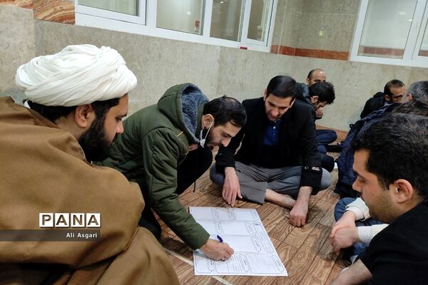 بوم ایده‌پردازی نقش مدرسه در کنترل آسیب‌های اجتماعی
