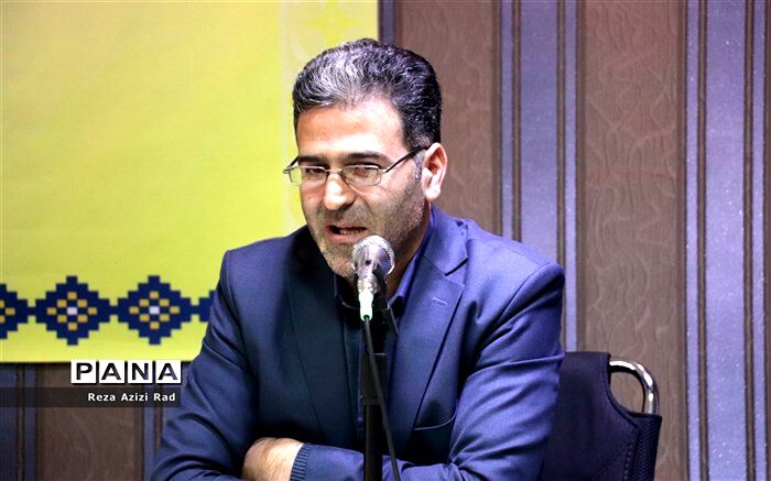 لزوم توجه بر اصل مدرسه محوری و دانش‌آموز محوری در برنامه‌های سازمان دانش‌آموزی