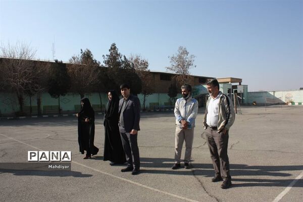 بازدید معاون تربیت‌بدنی اداره‌کل شهرستان‌های استان تهران، از پروژه احداث سالن ورزشی مدرسه شهید پورصابری جوادآباد