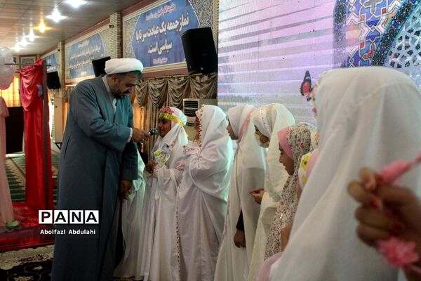 جشن تکلیف ۲هزار دانش‌آموز دختر بوشهری