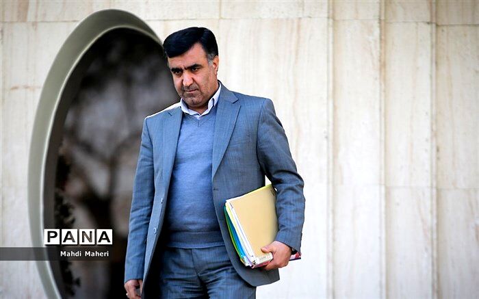 امروز مکافاتی بدتر از شرایط اقلیمی نداریم