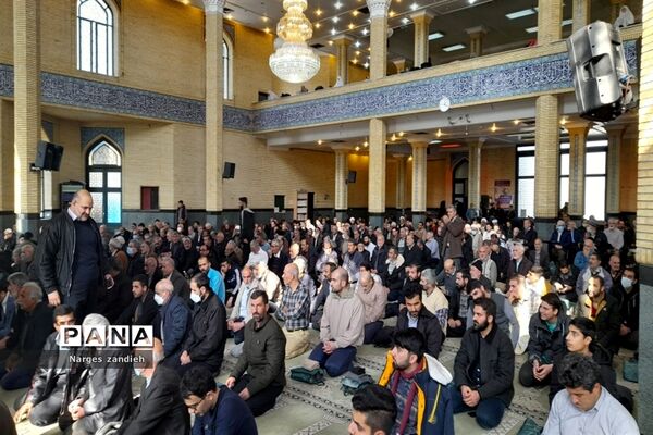 تقدیر از کارمندان فعال شهرداری در نمازجمعه ملارد