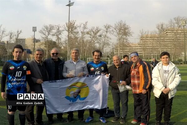 بازی خیرخواهانه فوتبال به نفع کودکان سرطانی