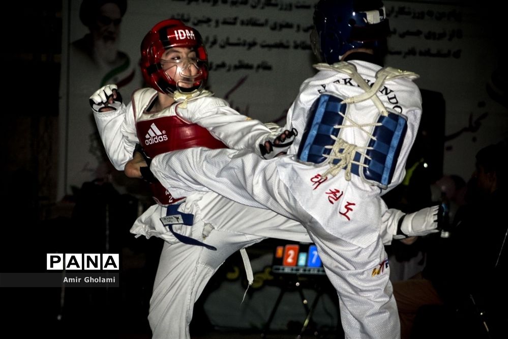 حضور ۱۳ تکواندوکار ایران در مسابقات امارات و ترکیه