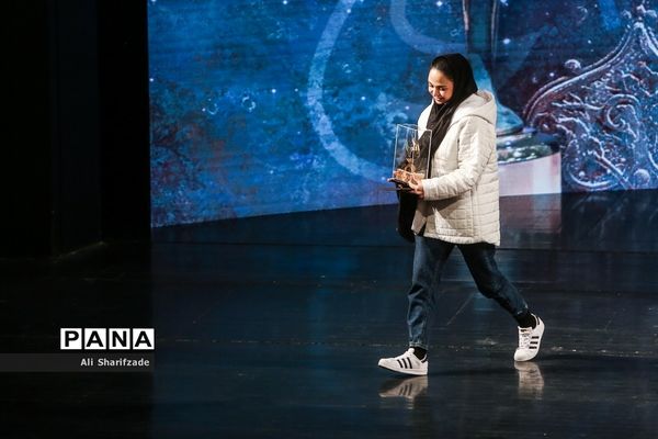 افتتاحیه چهل و یکمین جشنواره بین‌المللی تئاتر فجر