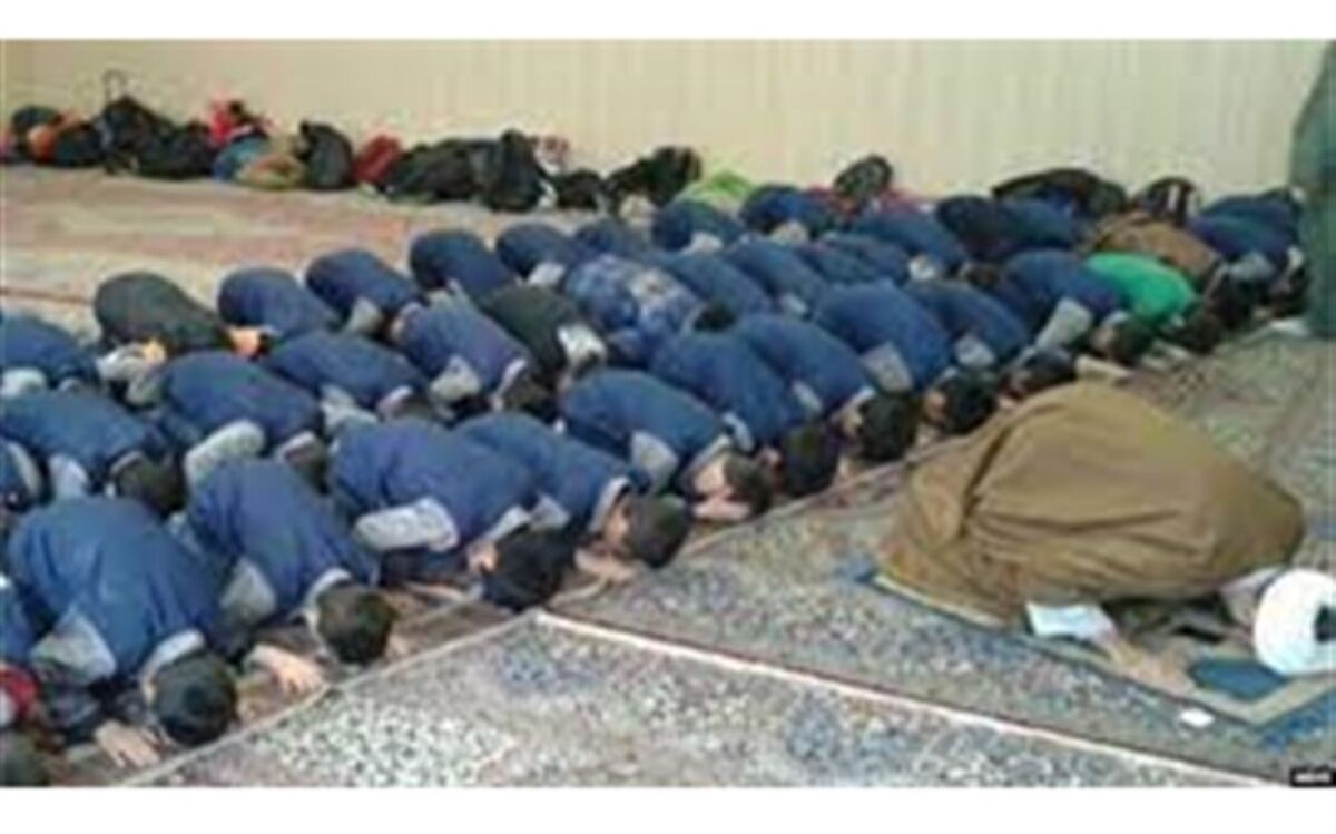 ترویج فرهنگ نماز موجب کاهش آسیب‌های اجتماعی می‌شود