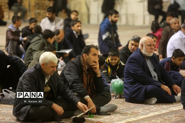 مراسم گرامیداشت شهدای «سرود پرواز» در حرم حضرت معصومه(س)