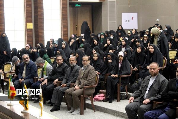 کاردوی آموزشی نمایشگاه مدرسه انقلاب ویژه دختران در قم-3