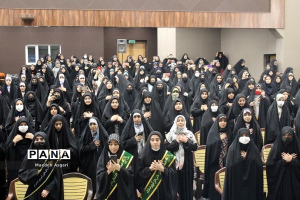 کاردوی آموزشی نمایشگاه مدرسه انقلاب ویژه دختران در قم-3