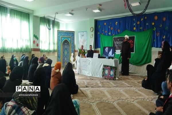 برگزاری کارگاه آموزشی تربیت فرزند ویژه مادران در فیروزکوه