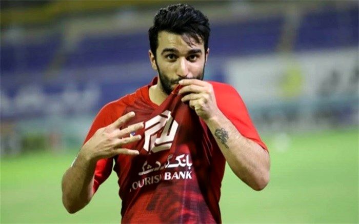 سیامک نعمتی پیشنهاد استقلال را رد کرد