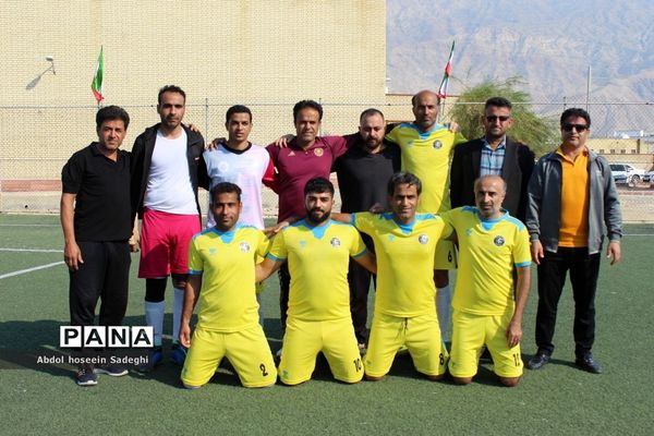 اولین دوره مسابقات مینی فوتبال ( جام پرچم) در استان بوشهر