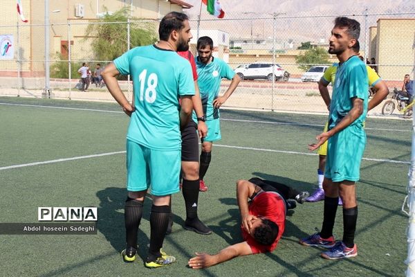 اولین دوره مسابقات مینی فوتبال ( جام پرچم) در استان بوشهر