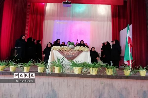 ‌برگزاری اجلاسیه نماز در هنرستان استثنایی خیریه اسلامی ناحیه 2 شیراز