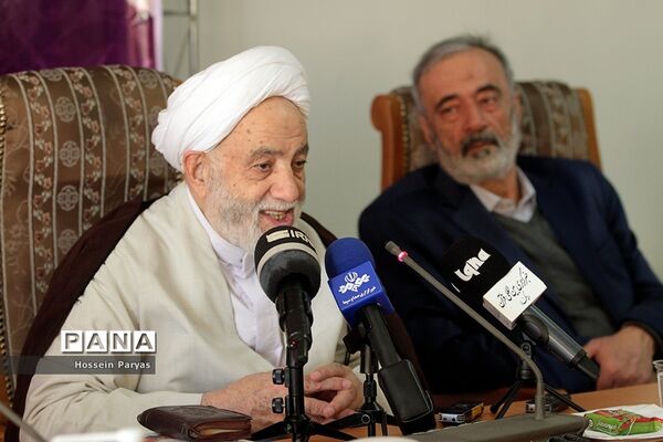نشست خبری بیست‌ونهمین اجلاس سراسری نماز