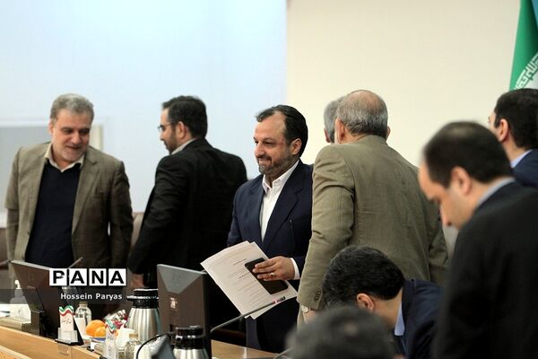 نشست فوق‌العاده استانداران سراسر کشور