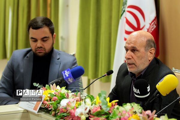 نشست خبری پانزدهمین جشنواره هنرهای تجسمی فجر