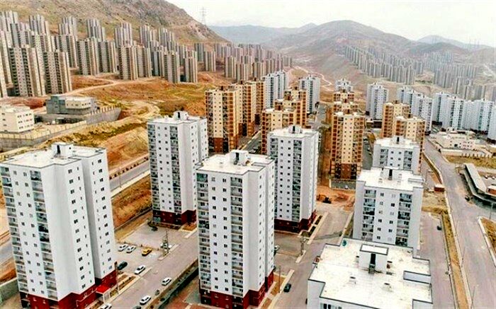 «تعهد» شرط موفقیت طرح فروش متری مسکن در بورس‌