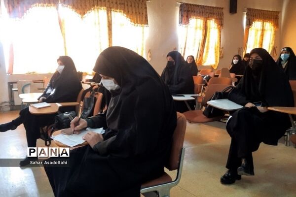 نشست هماهنگی  برنامه‌های «فجر علوی» در دماوند