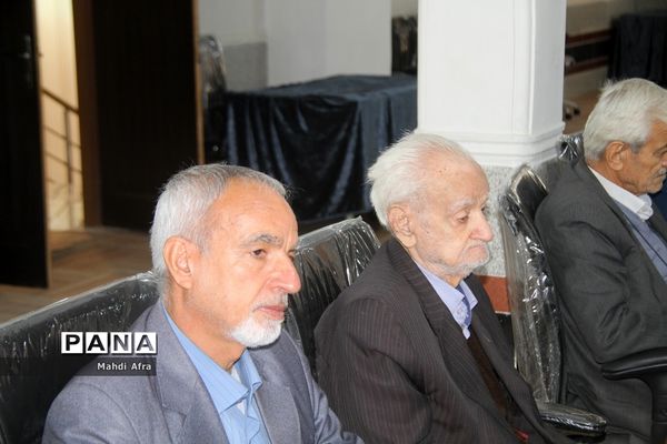 برگزاری آیین رونمایی از کتاب «کار خیر» معرفی ده خیر مدرسه‌ساز بهبهانی