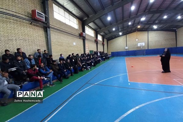 ‌برگزاری دوره‌ توانمندسازی نیروهای جدیدالورود در سالن ورزشی فتح‌المبین در شهرری