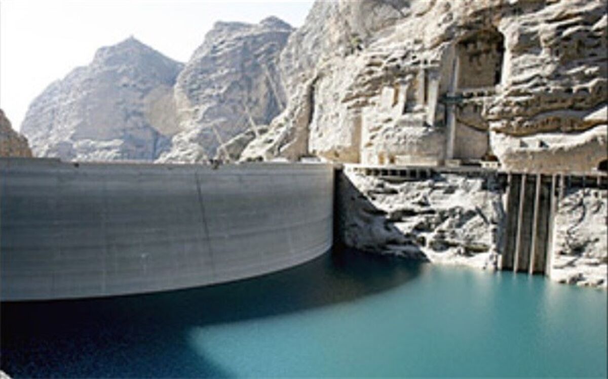 حجم آب ۲۰ سد مهم تا 75 درصد کاهش یافته است