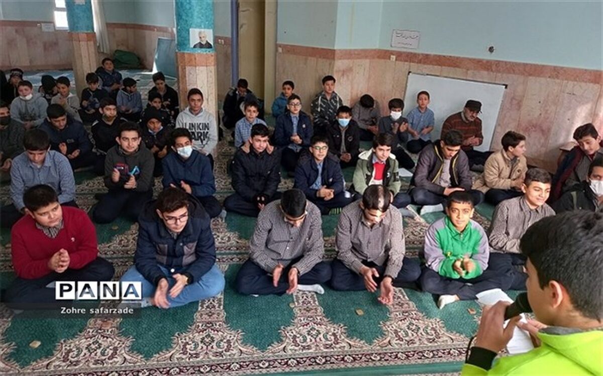 از شور دینی و ولایی ماه رجب در راستای تربیت دینی دانش‌آموزان استفاده شود