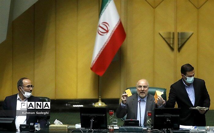 ۷۰ درصد فروش دارایی‌های دولت باید ‌به محل واگذاری بازگردد