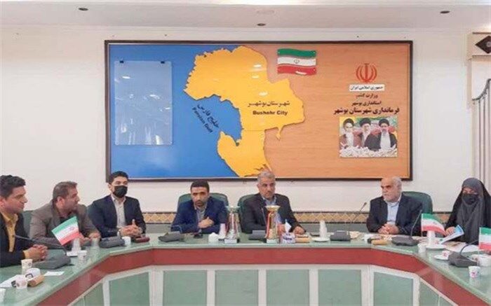 بانوان نقش ارزنده‌ای در پیروزی انقلاب اسلامی و استمرار آن دارند