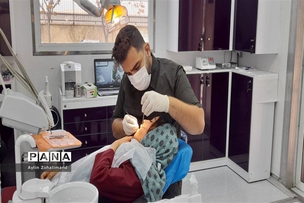 حضور تیم خیرین نورآوران سلامت در اداره آموزش و پرورش شهرستان رباط‌کریم