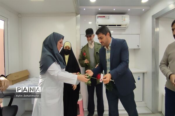 حضور تیم خیرین نورآوران سلامت در اداره آموزش و پرورش شهرستان رباط‌کریم