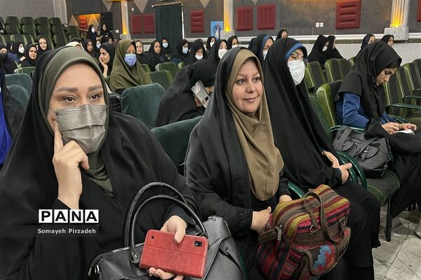 جلسه هماهنگی برنامه‌های دهه فجر در ناحیه یک اهواز
